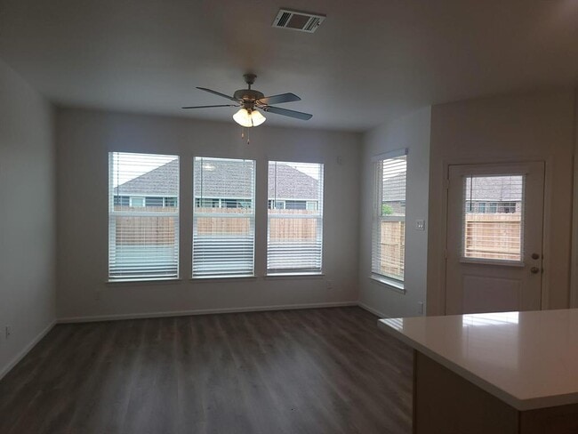 Building Photo - 1023 Tillman Ln