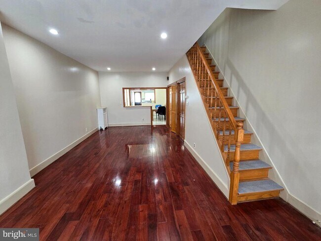 Foto del edificio - 3425 F St