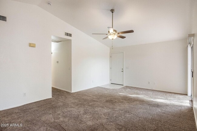 Foto del edificio - AVAILABLE NOW IN GREAT AVONDALE LOCATION!!!