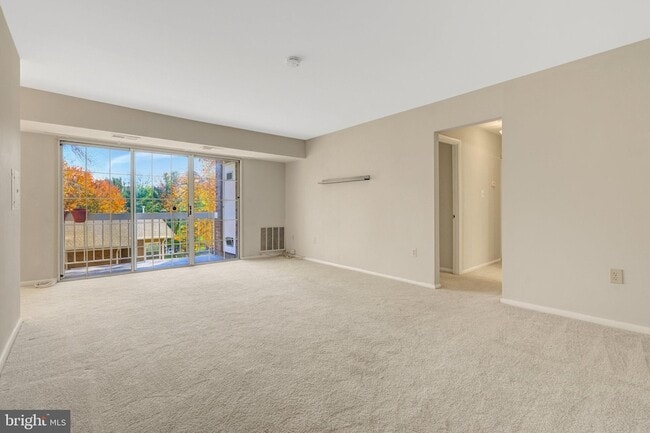 Photo - 1935 Wilson Ln Apartment