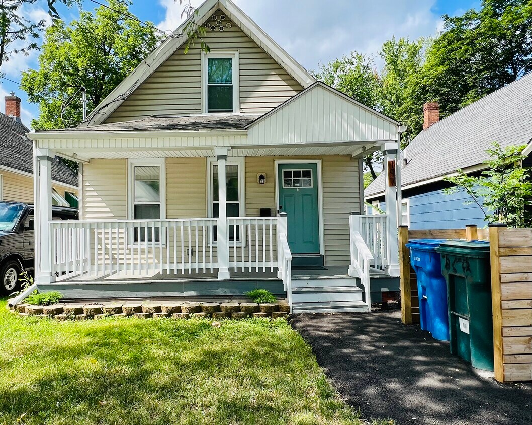 197 Cottage St, Rochester, NY 14608 House Rental in Rochester, NY