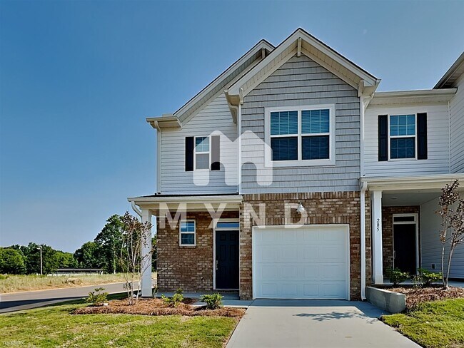 Building Photo - 3 br, 2.5 bath Townhome - 253 Red Tail Way