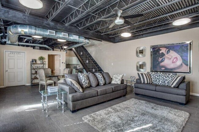 Foto del edificio - 505 S Peak St