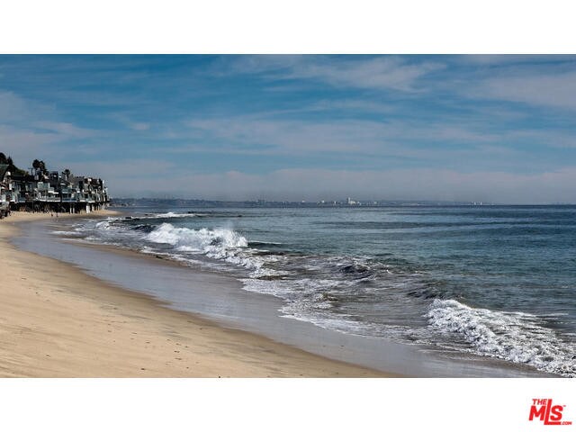 Building Photo - 27258 Pacific Coast Hwy