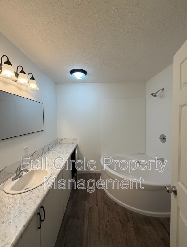 Foto del edificio - 115 Oak St