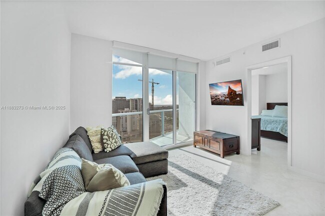 Foto del edificio - 185 SW 7th St