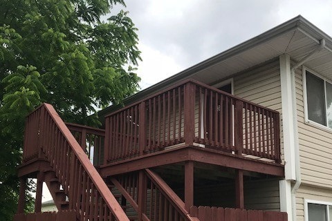 Primary Photo - 211 N Greenbriar Rd