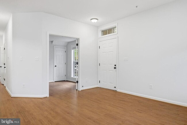 Building Photo - 1340 Garden Wall Cir