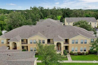 Building Photo - 2870 Club Cortile Cir
