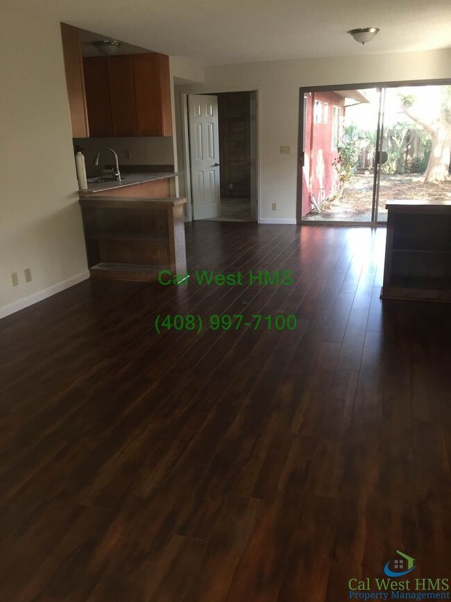 Building Photo - 18350 Shadowbrook Way