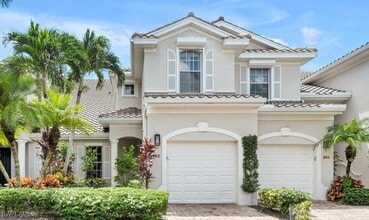 Building Photo - 12851 Carrington Cir