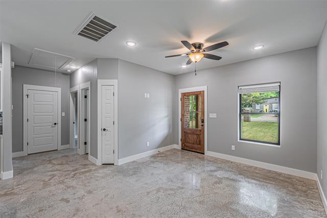 Foto del edificio - 714 E Crawford St