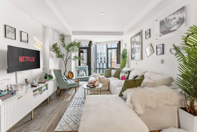 Foto del edificio - 300 Harrison Ave