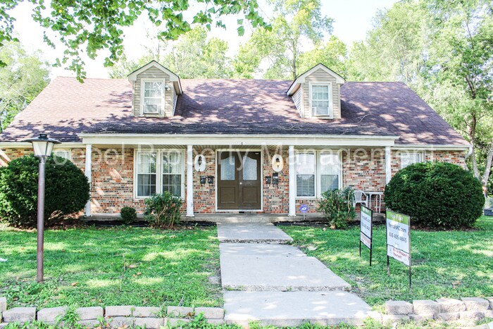Primary Photo - 1303 NW Knox St