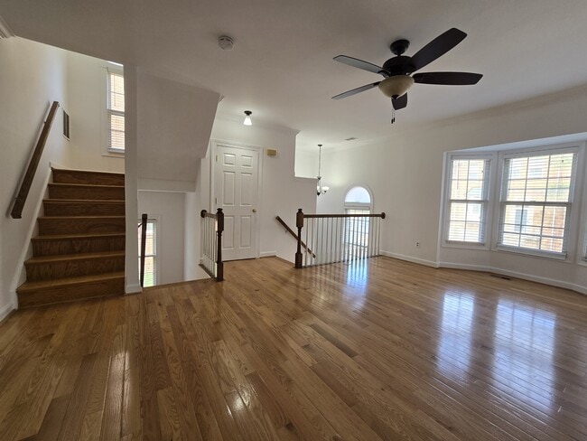 Living Room - 4708 Major Ct