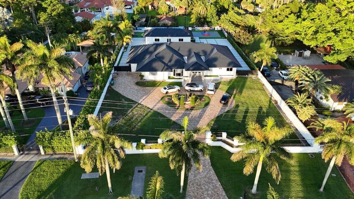Foto principal - 365 NW 132nd Ave