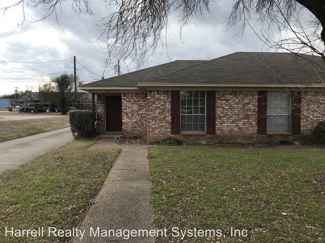 617 Karen Dr, Hewitt, TX 76643 House Rental in Hewitt, TX