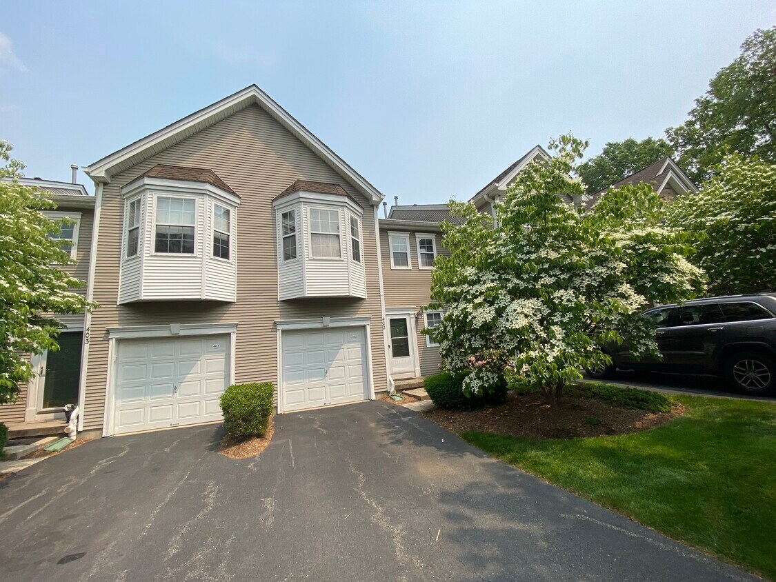 402 Green Mountain Rd, Mahwah, NJ 07430 Townhome Rentals in Mahwah NJ