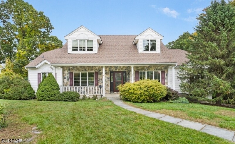 Primary Photo - 46 Mallard Dr