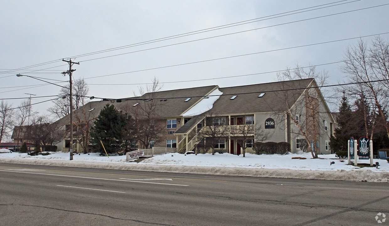 Primary Photo - Northbrook