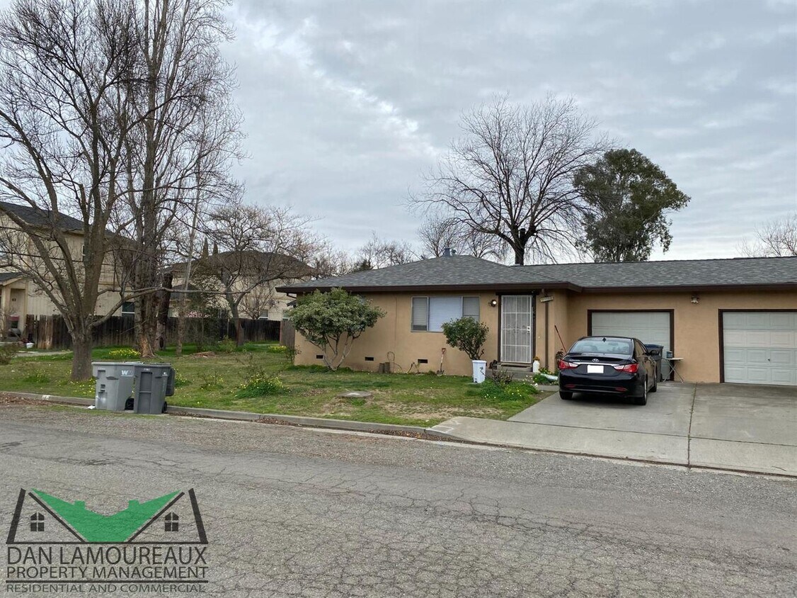 2 br, 1 bath House 16877 Antelope Street House Rental in Esparto