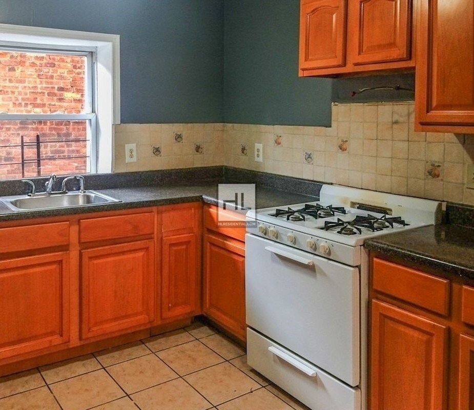 Foto principal - 26 ST ANDREWS PLACE unit 1
