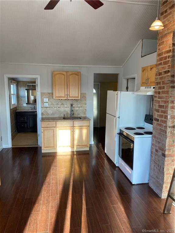 Foto del edificio - 78 Hawthorne St