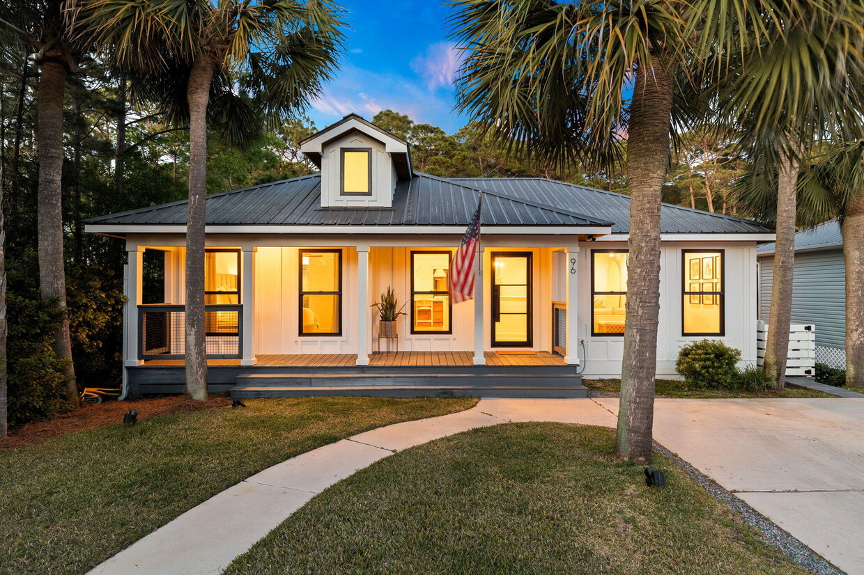 Primary Photo - 96 Tradewinds Dr