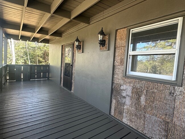 Covered Porch - 166 Skyland View Dr