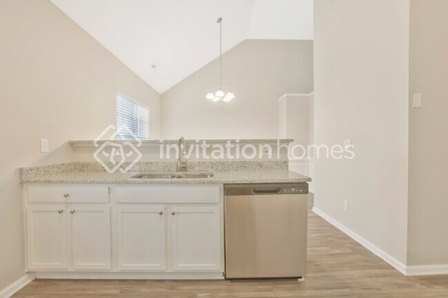 Building Photo - 442 Limerick Way