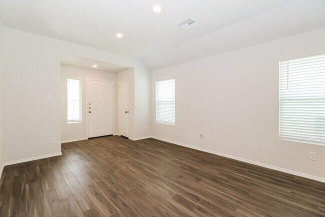 Building Photo - 2352 Blue Opal Ln