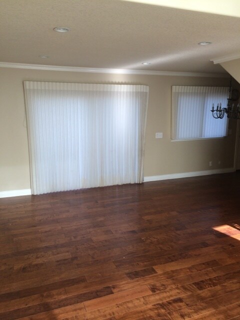Building Photo - 1629 Beagle Ct