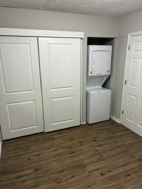 Foto del edificio - 2150 Inwood Terrace