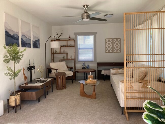 Foto del edificio - 3421 Belmont Ave