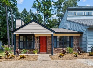 Building Photo - 3557 Sedona Loop