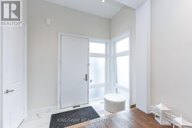 Building Photo - 1288 Queens Plate Rd.