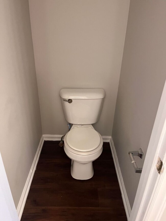 Building Photo - Spacious 3 Bedroom Home in Raleigh!
