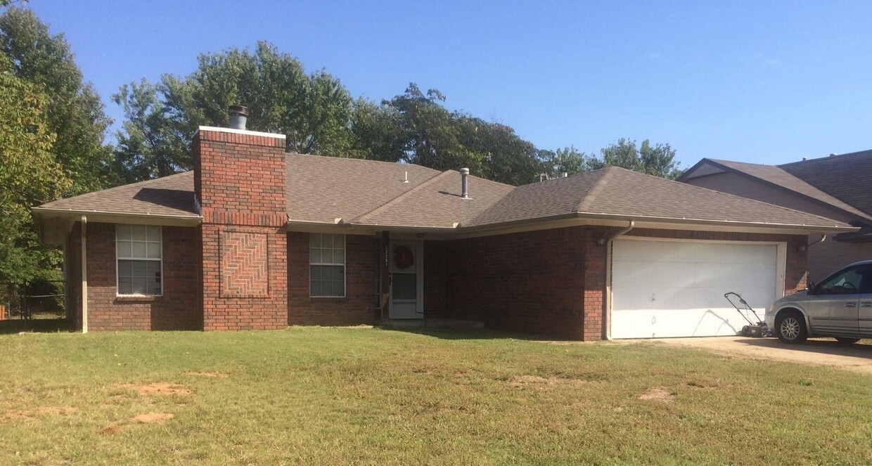 Front - 13201 S 86th East Ave