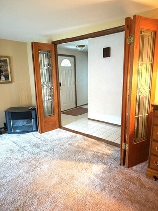 Building Photo - 56 Tree Brook Dr