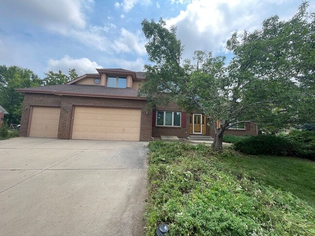 Beautiful Creekside Estates Home! Availabl... - Beautiful Creekside Estates Home! Availabl...