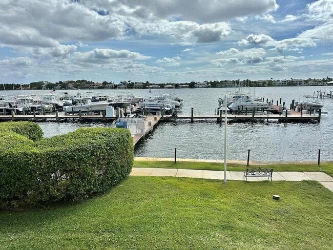 Photo - 167 Yacht Club Way Apartment