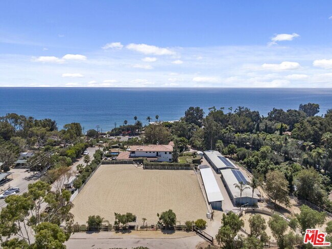 Foto del edificio - 27355 Pacific Coast Hwy