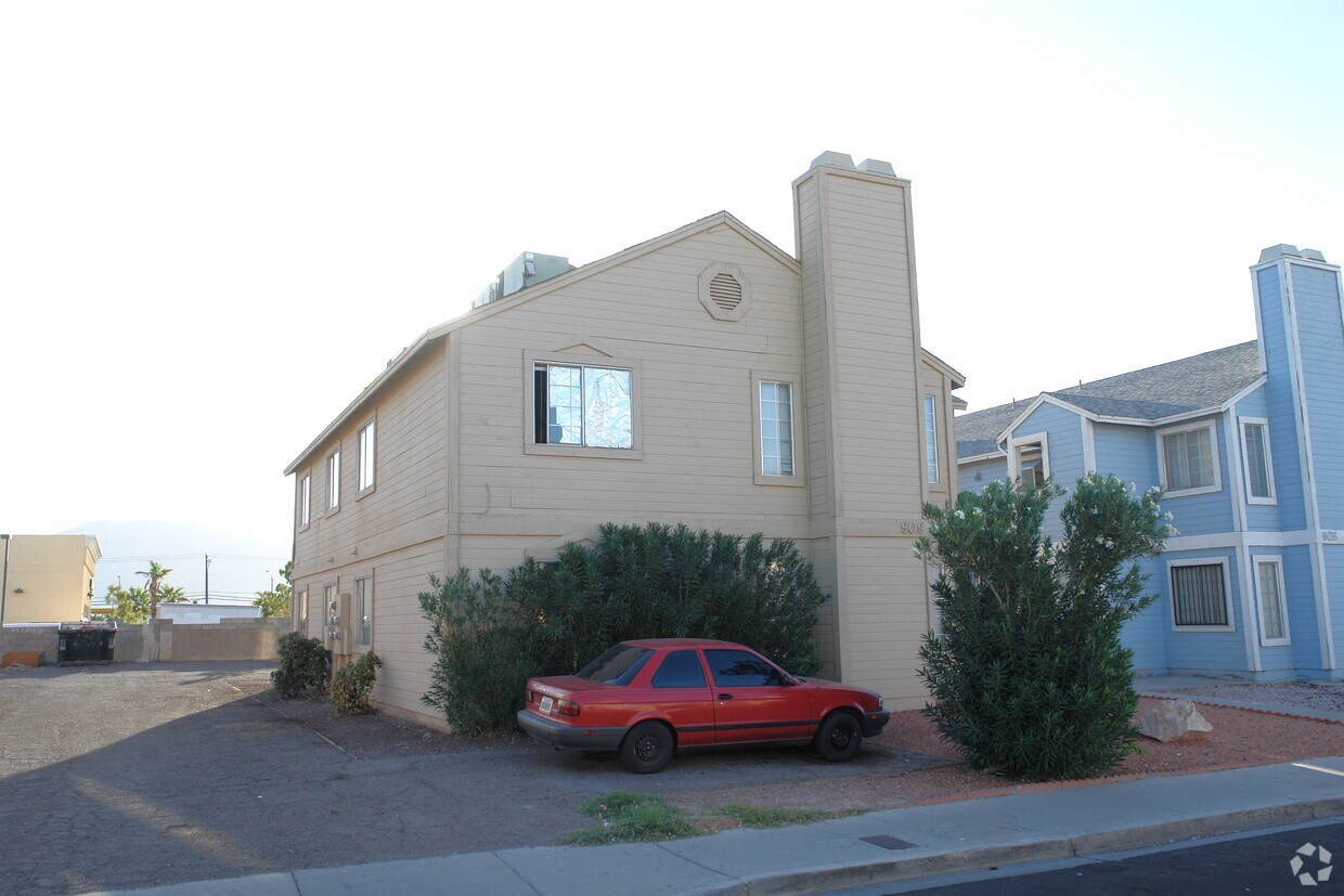 Building Photo - Village At Washington