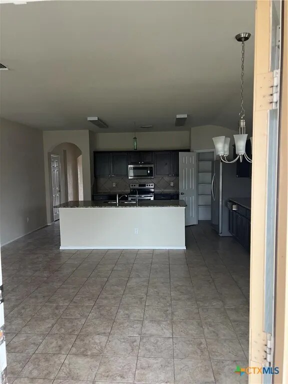 Building Photo - 5407 Two Brothers Ln