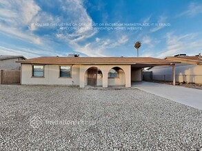 Building Photo - 6320 W Monte Vista Rd