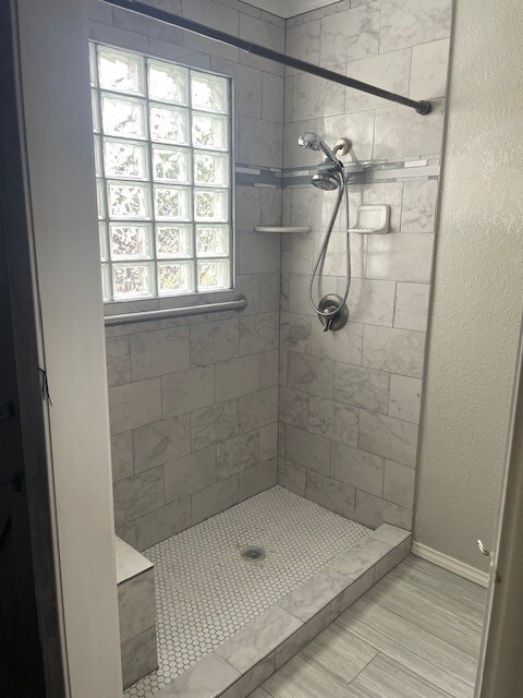 Master Bath - 310 Beverly Pky