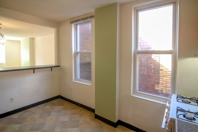 Foto del edificio - 319 S Trenton Ave