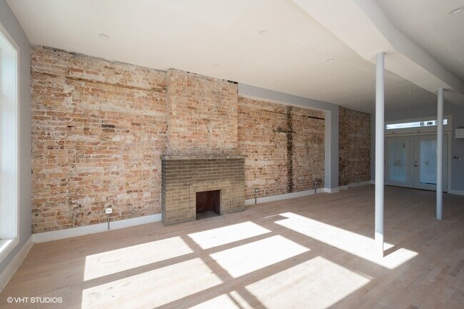 Foto del edificio - 2724 W Maypole Ave