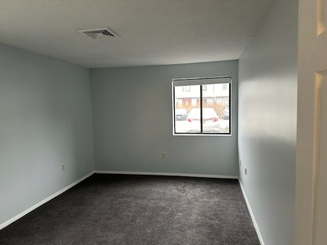 Building Photo - 15 Blackstone Dr