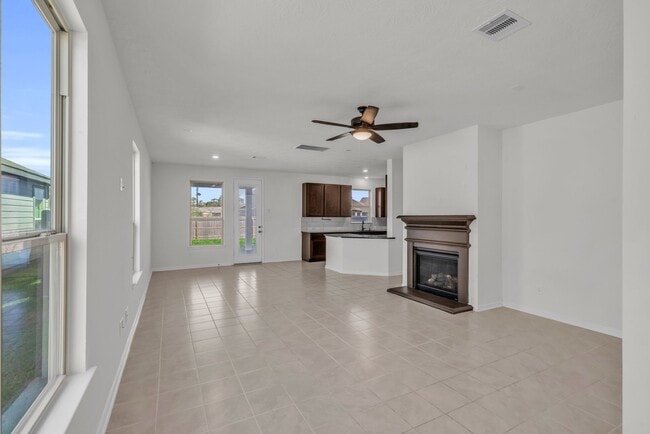 Building Photo - 6131 Morning Fern Ln